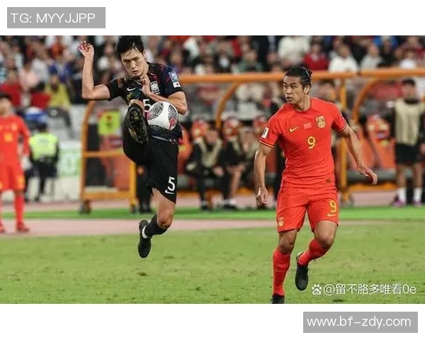 西安足球队在世界杯预选赛中的灵活战术与团队配合表现分析